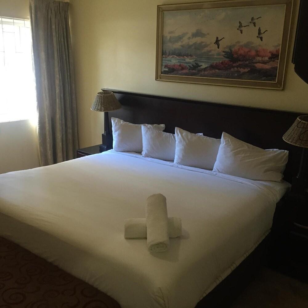 Grange Gardens Hotel Дърбан Екстериор снимка